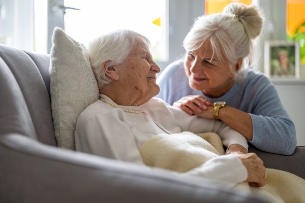 dementia-elderly-woman-caregiver-home-comfort