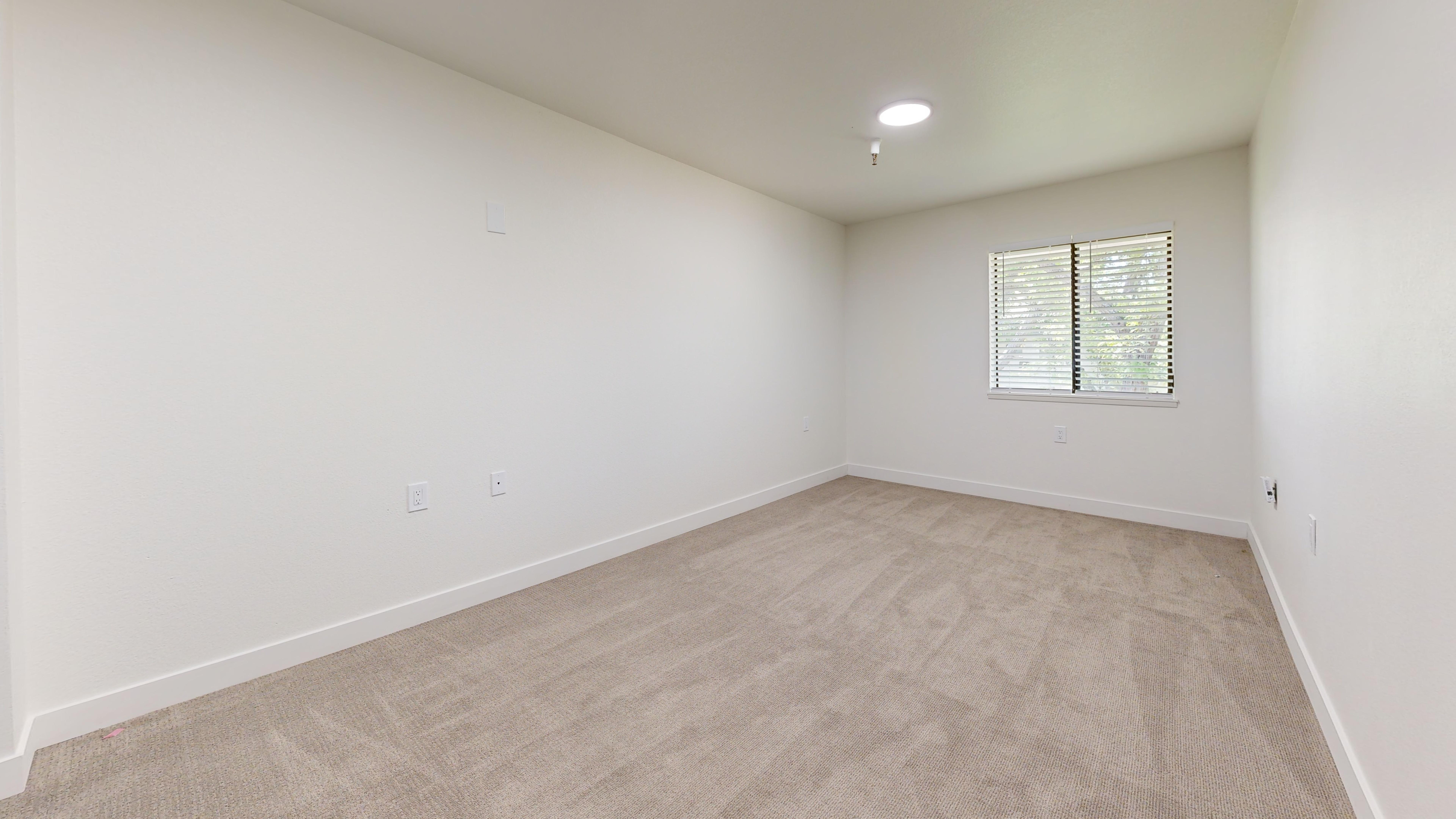 Provincial-Chico-IL-2-bed-773-sqft-Bedroom